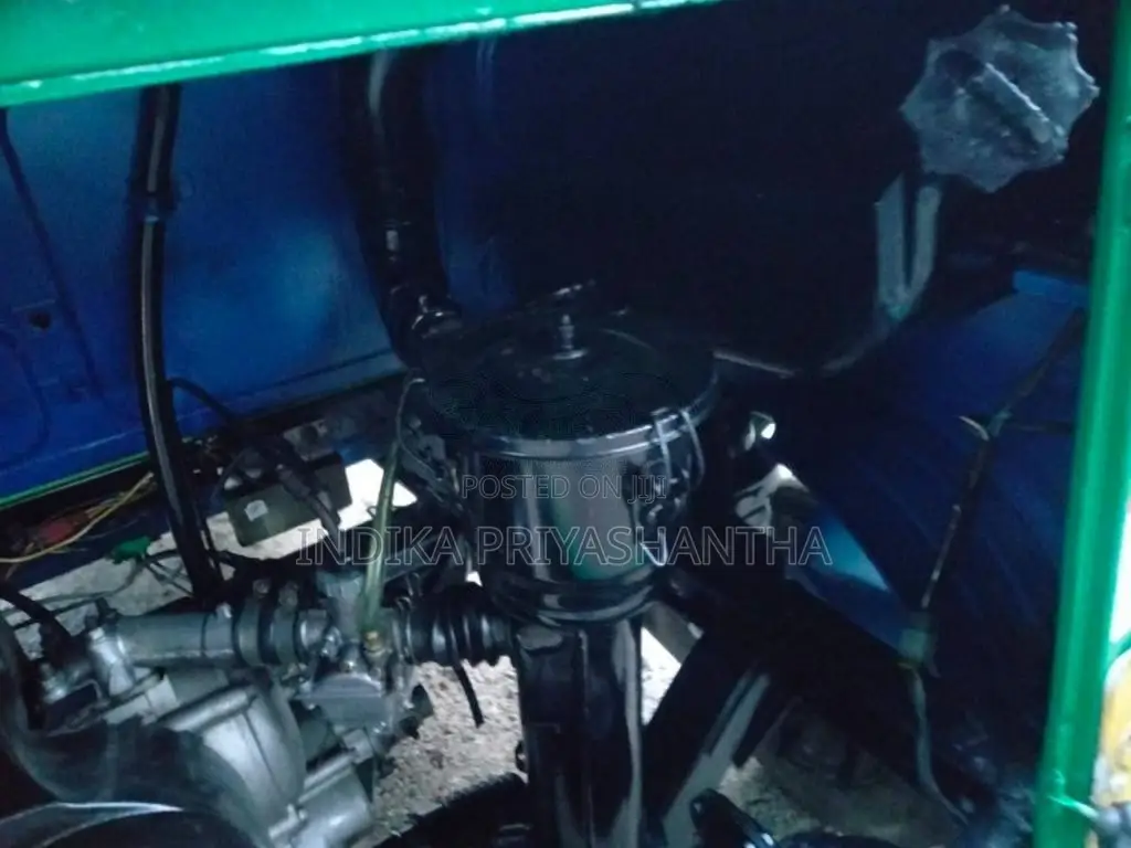 Bajaj 2 stroke 2006 Three Wheel (Used)