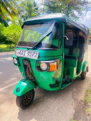 Bajaj 4 Stroke 2013 Three Wheel (Used)
