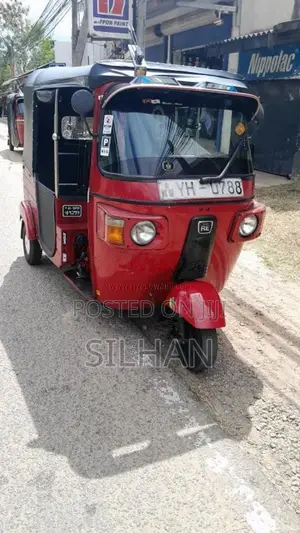 Bajaj RE 4 Stroke 2010 Three Wheel (Used)