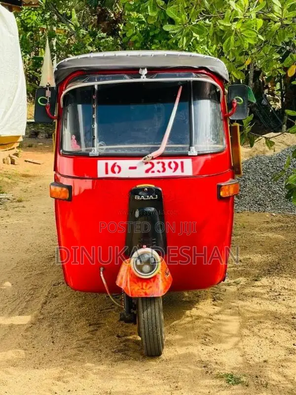 Bajaj 2 stroke 1988 Three Wheel (Used)