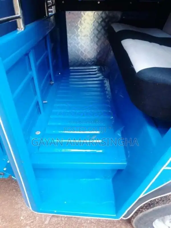 Piaggio Ape 2011 Three Wheel (Used)