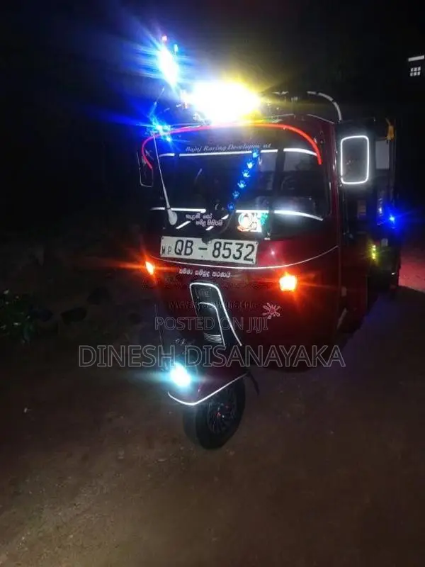 Bajaj 2 Stroke 2005 Three Wheel (Used)