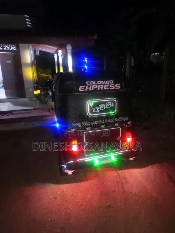 Bajaj 2 Stroke 2005 Three Wheel (Used)