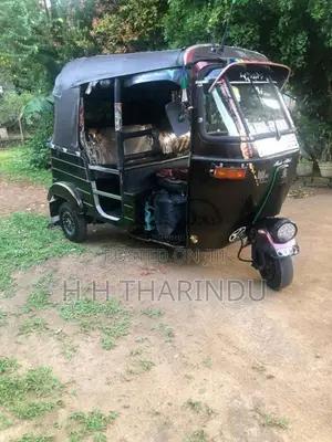 Bajaj 2 Stroke 2005 Three Wheel (Used)
