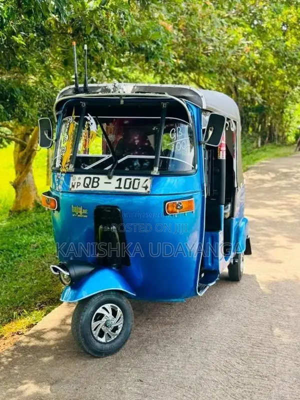 Bajaj RE 2 Stroke 2007 Three Wheel (Used)