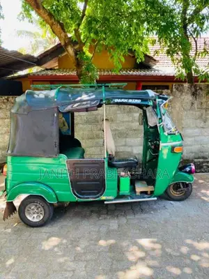 Bajaj RE 2 Stroke 1992 Three Wheel (Used)