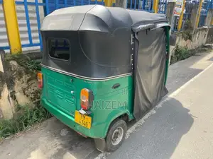 TVS King 2011 Three Wheel (Used)