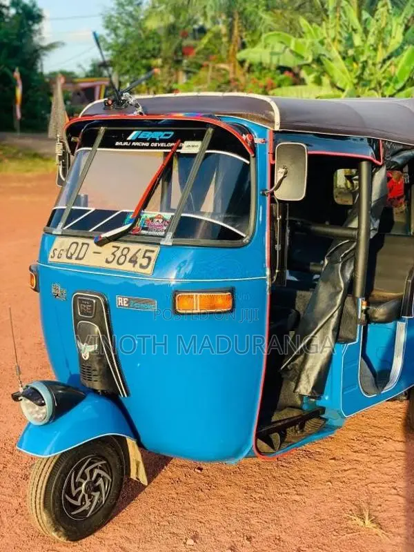 Bajaj 2 Stroke 2005 Three Wheel (Used)