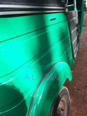 Bajaj RE 2009 Three Wheel (Used)