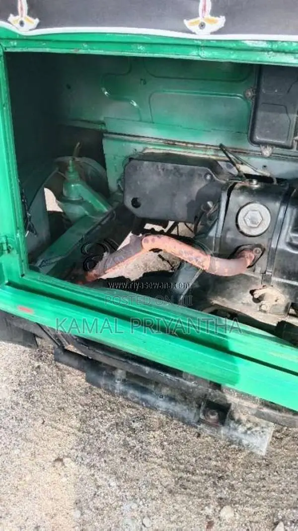 Bajaj 4 Stroke 2007 Three Wheel (Used)