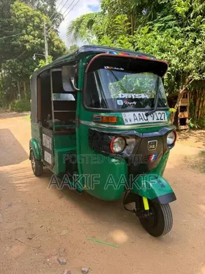 Bajaj RE 205 2014 Three Wheel (Used)