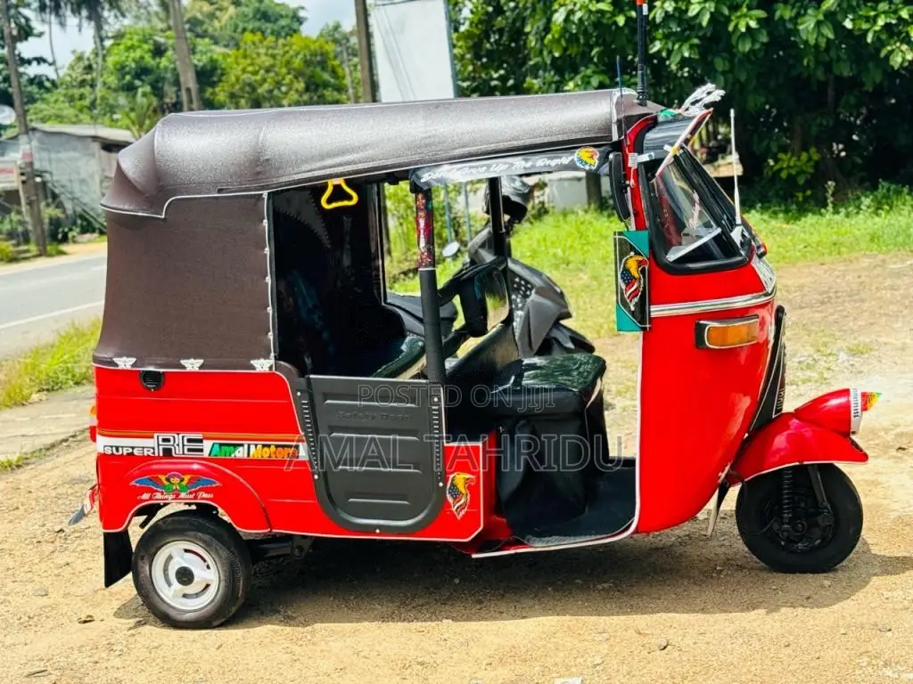 Bajaj RE 2005 Three Wheel (Used)