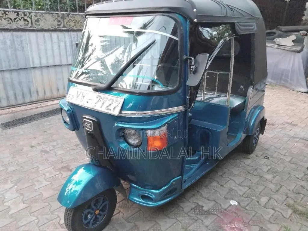 Bajaj 4 stroke 2012 Three Wheel (Used)