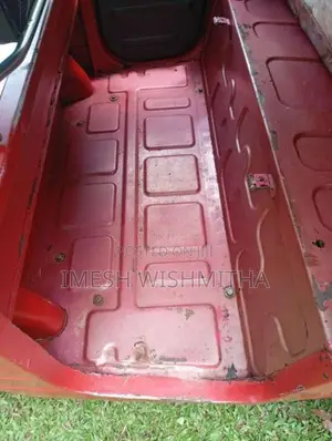Bajaj 4 Stroke 2010 Three Wheel (Used)