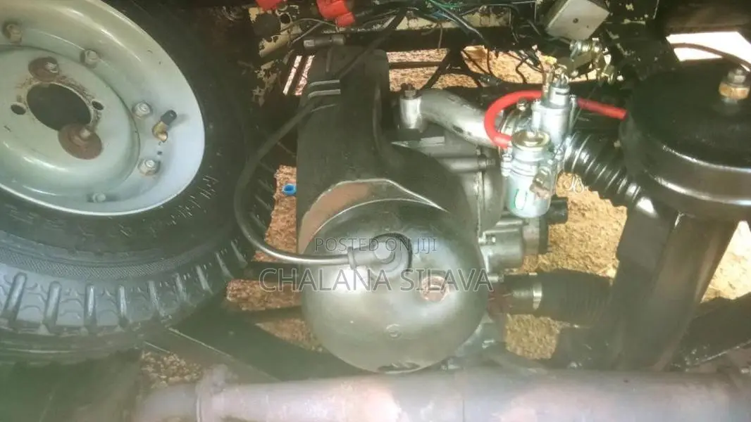 Bajaj 2 Stroke 1995 Three Wheel (Used)