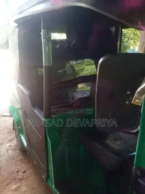 TVS King 2011 Three Wheel (Used)