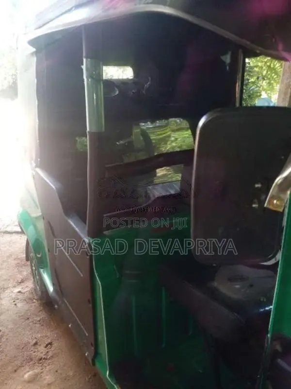 TVS King 2011 Three Wheel (Used)