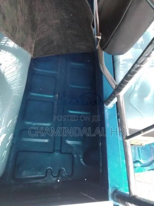 Bajaj 4 stroke 2012 Three Wheel (Used)
