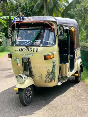 Bajaj 2 Stroke 2005 Three Wheel (Used)