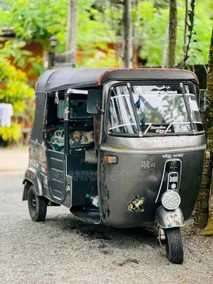Bajaj RE 1997 Three Wheel (Used)