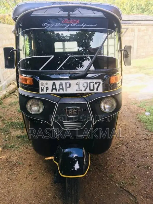 Bajaj RE 4 Stroke 2014 Three Wheel (Used)
