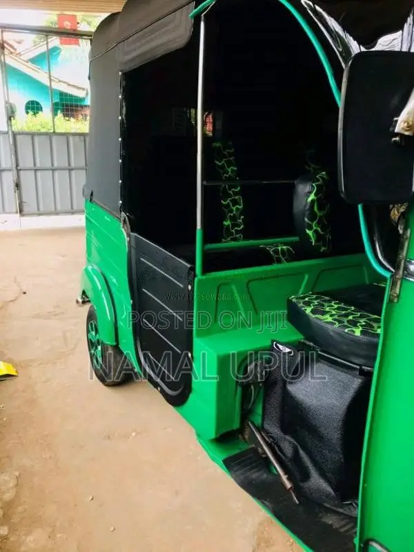 Bajaj RE 2015 Three Wheel (Used)