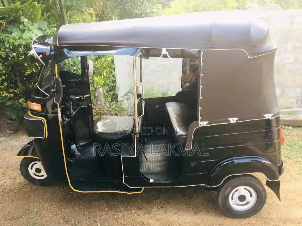 Bajaj RE 4 Stroke 2014 Three Wheel (Used)