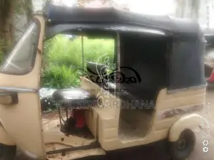 Bajaj 2 Stroke 2004 Three Wheel (Used)