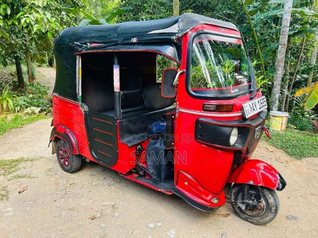 Bajaj RE 2014 Three Wheel (Used)