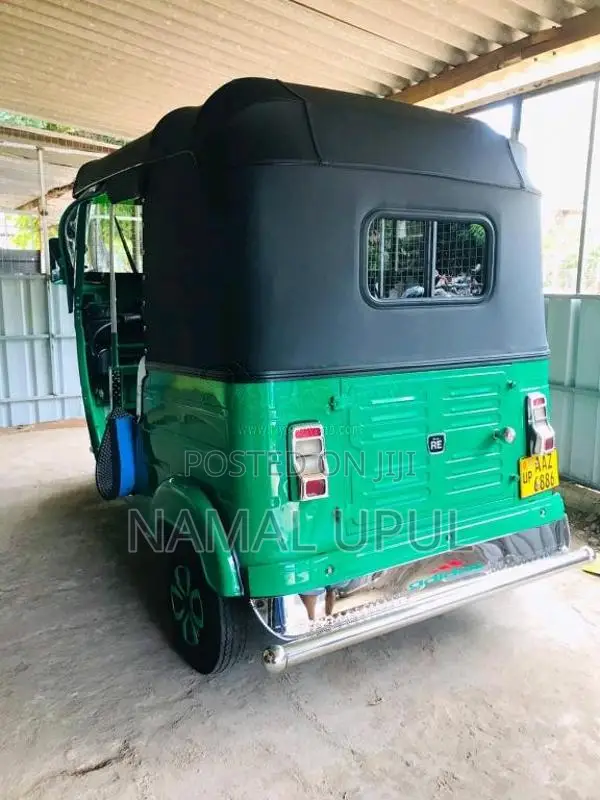 Bajaj RE 2015 Three Wheel (Used)