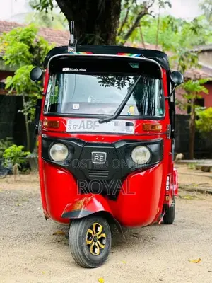 Bajaj RE 4 Stroke 2015 Three Wheel (Used)