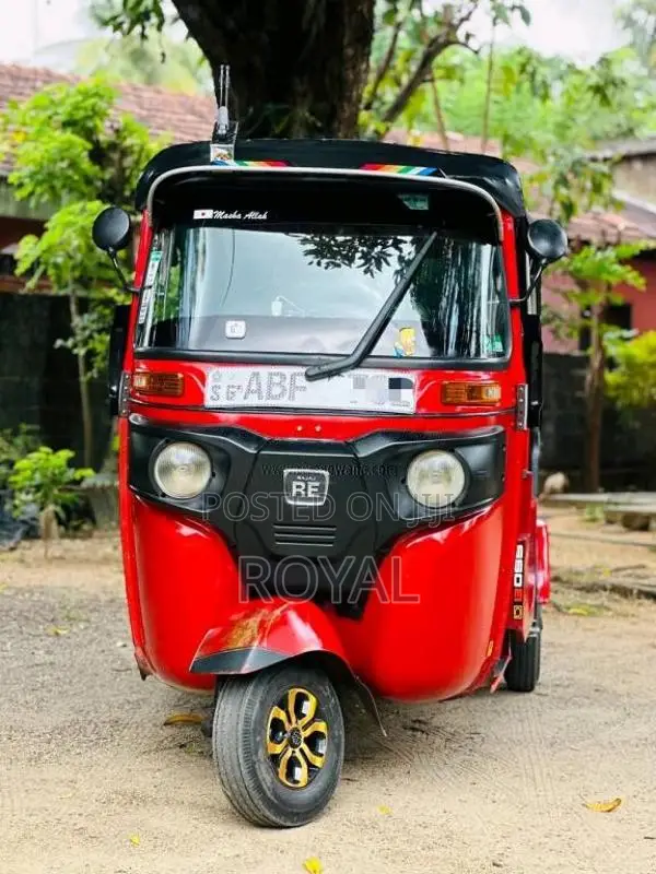 Bajaj RE 4 Stroke 2015 Three Wheel (Used)