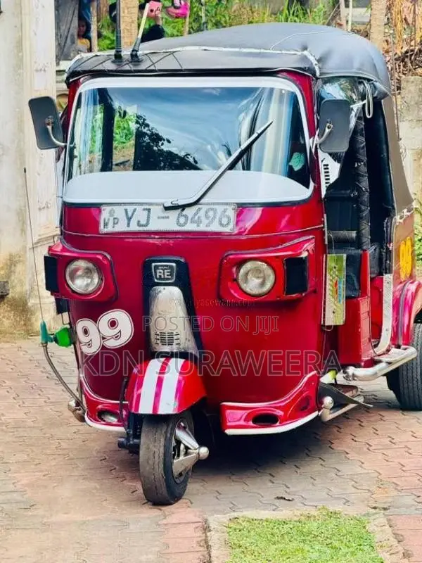 Bajaj RE 2011 Three Wheel (Used)