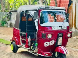 Bajaj RE 2011 Three Wheel (Used)