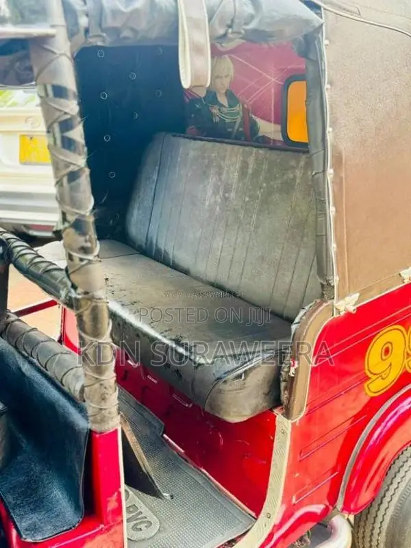Bajaj RE 2011 Three Wheel (Used)