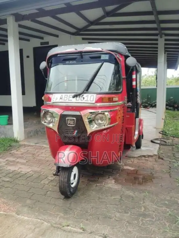 Bajaj RE 2015 Three Wheel (Used)