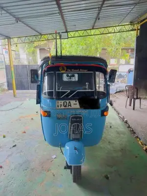Bajaj 2 Stroke 2009 Three Wheel (Used)