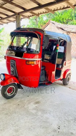 Bajaj 2 Stroke 2006 Three Wheel (Used)