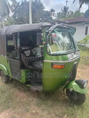 Bajaj 2 Stroke 2005 Three Wheel (Used)