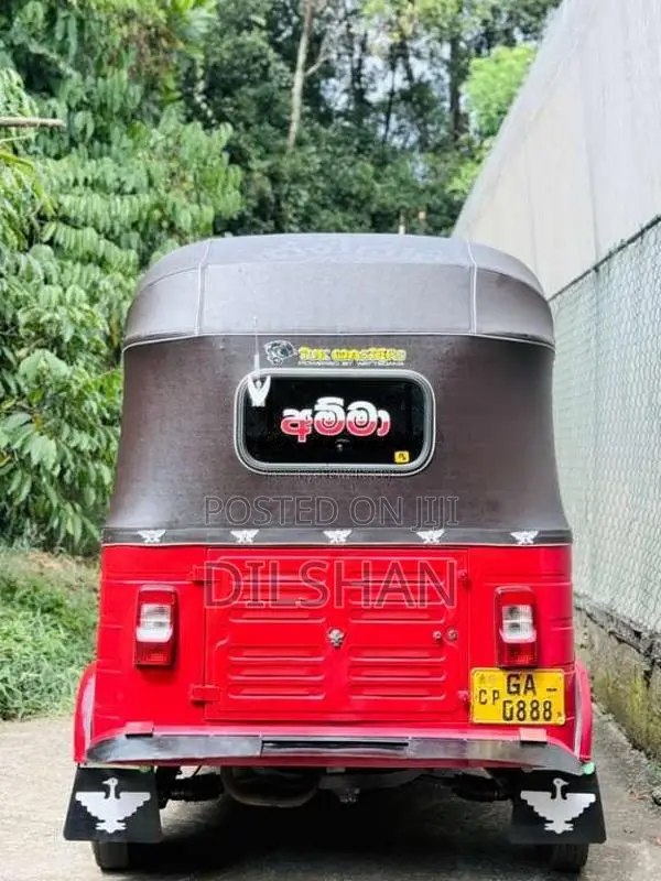 Bajaj 2 Stroke 2000 Three Wheel (Used)