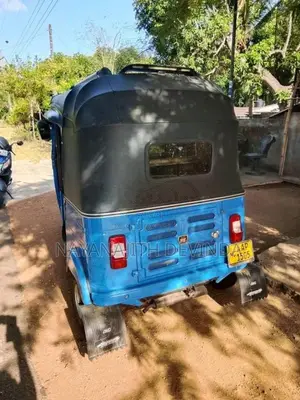 Bajaj RE 4 Stroke 2014 Three Wheel (Used)