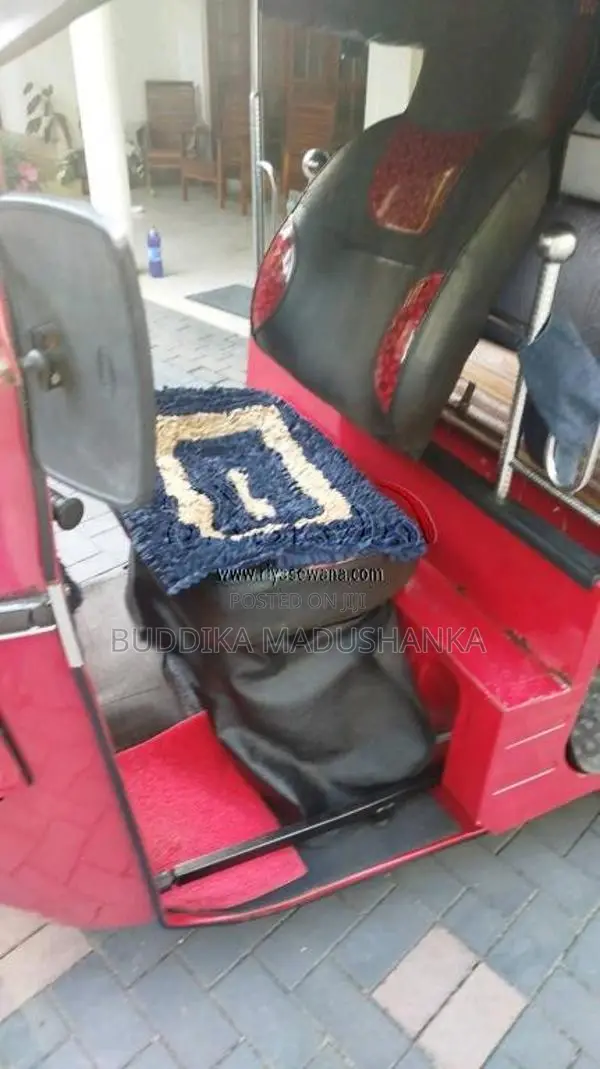 Bajaj RE 4 Stroke 2012 Three Wheel (Used)