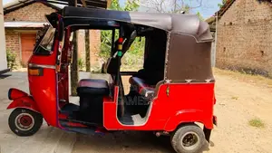 Bajaj 2 Stroke 2006 Three Wheel (Used)