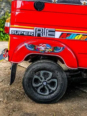 Bajaj RE 2 Stroke 2004 Three Wheel (Used)