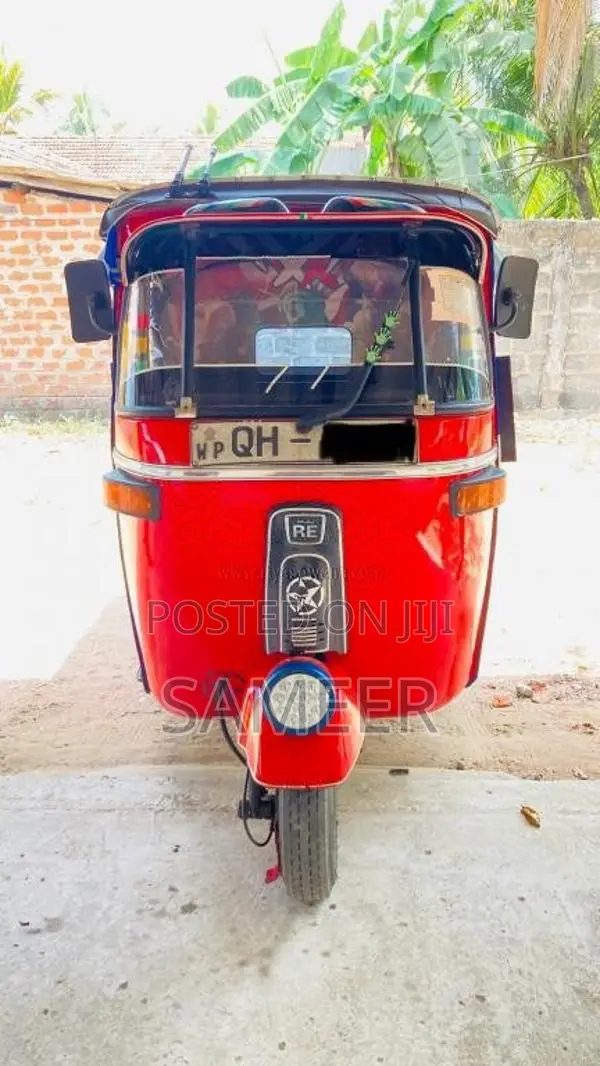 Bajaj 2 Stroke 2006 Three Wheel (Used)