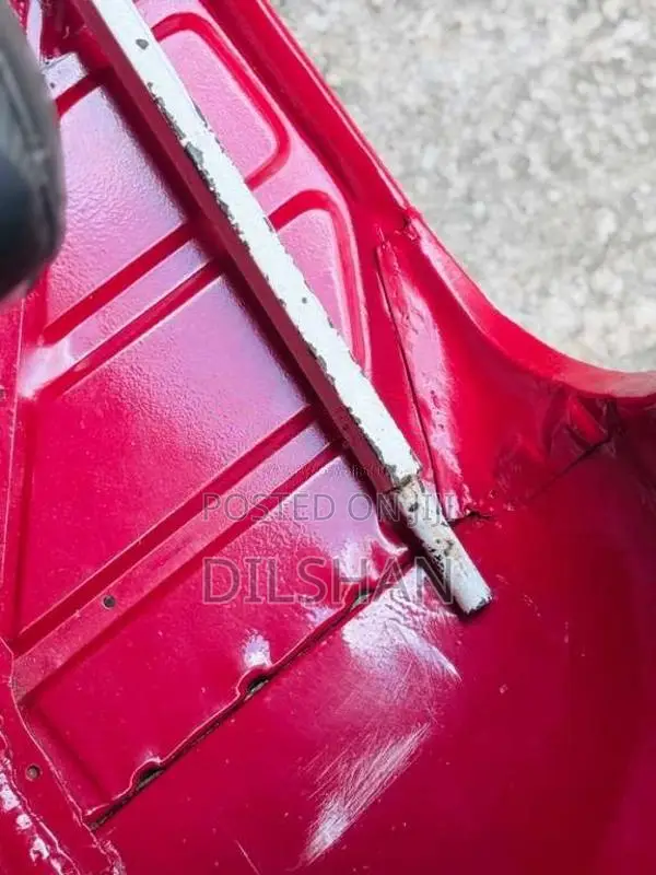 Bajaj 2 Stroke 2000 Three Wheel (Used)