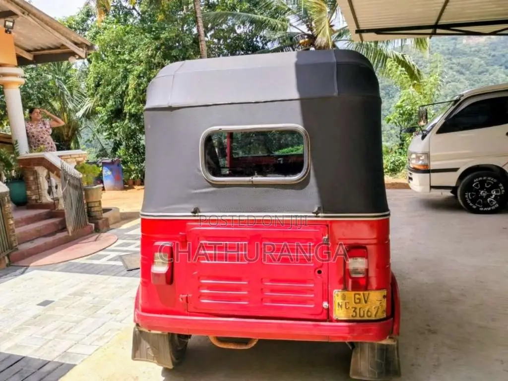 Bajaj RE 2002 Three Wheel (Used)