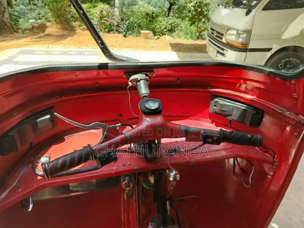 Bajaj RE 2002 Three Wheel (Used)