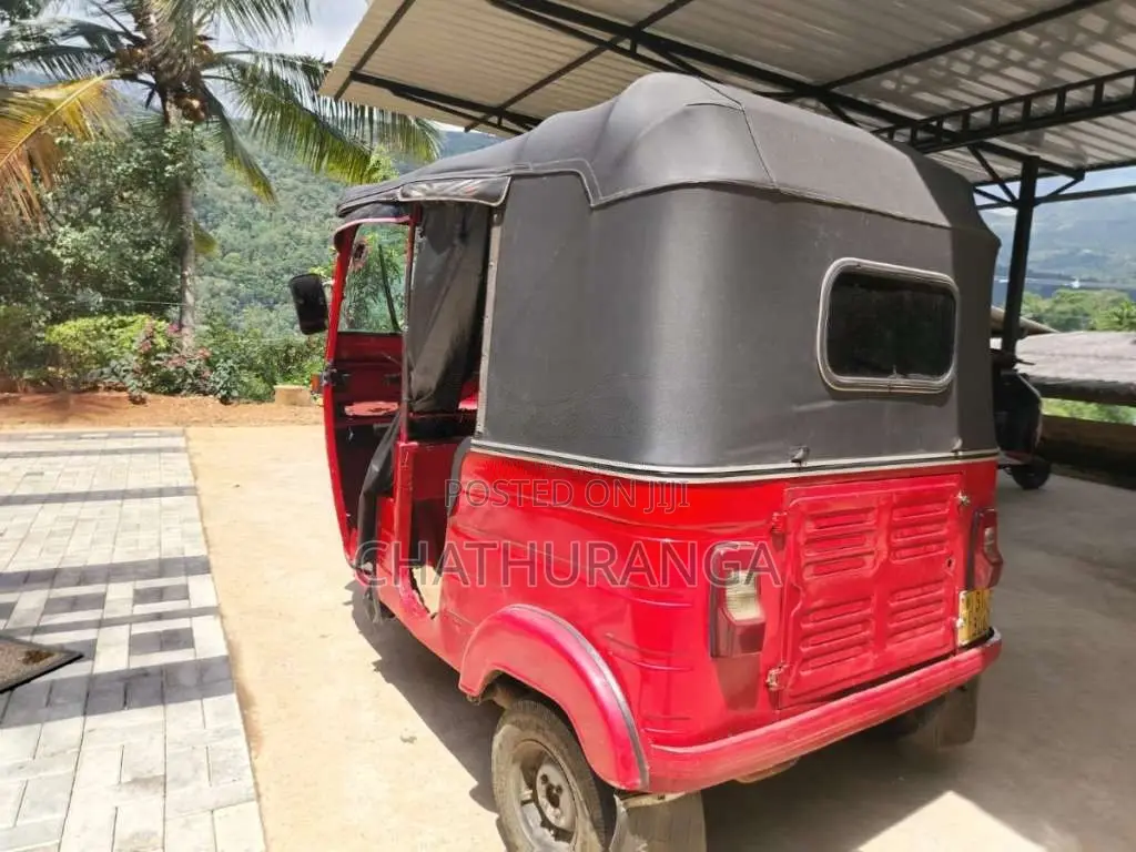 Bajaj RE 2002 Three Wheel (Used)