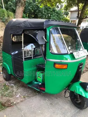 Bajaj Re 2009 Three Wheel (Used)